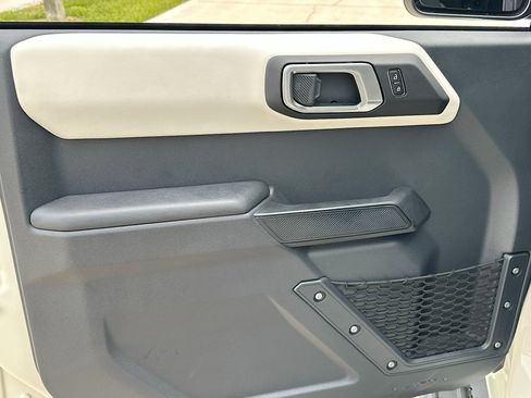 New 2026 Ford Bronco Outer Banks AWD/4WD image 13