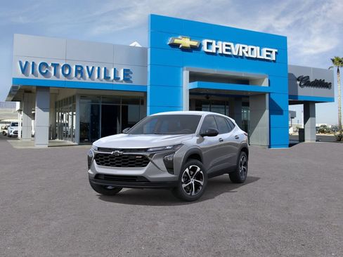 New 2026 Chevrolet Trax RS FWD image 8