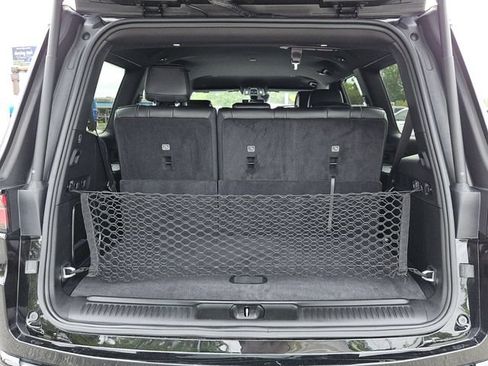 Used 2025 Jeep Wagoneer Series II w/ Convenience Group I AWD/4WD image 13