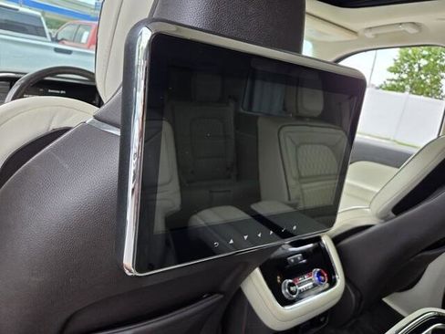 Used 2019 Lincoln Navigator Black Label AWD/4WD image 19