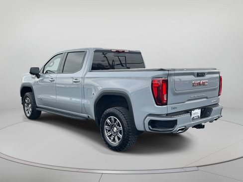 Used 2024 GMC Sierra 1500 AT4 w/ Technology Package image 7