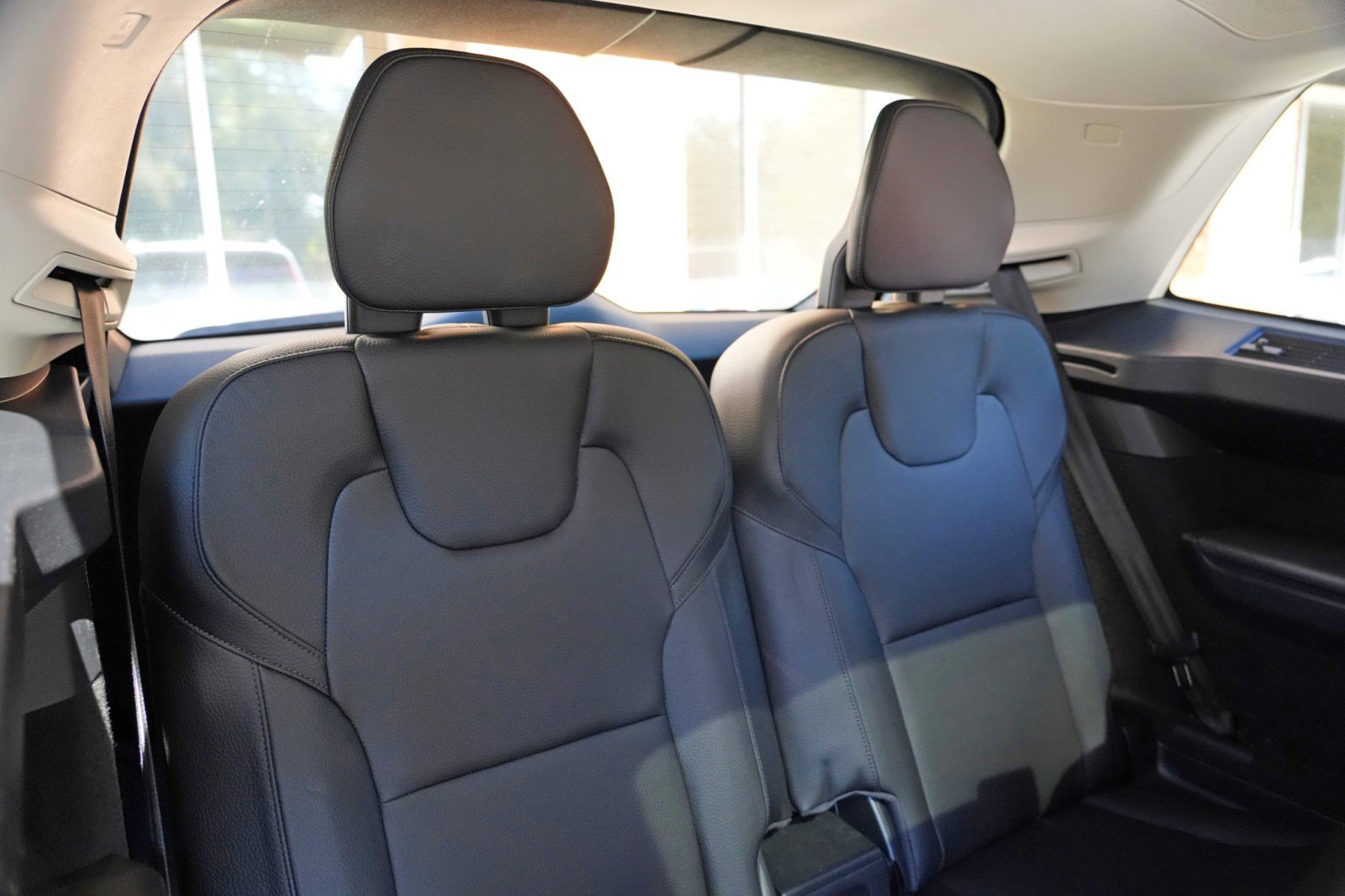 Used 2020 Volvo XC90 T6 Momentum AWD/4WD image 38