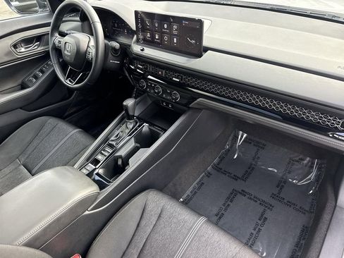 Used 2024 Honda Accord Sport image 26