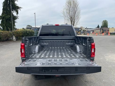 Used 2023 Ford F150 XLT image 4