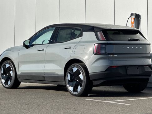 New 2026 Volvo EX30 Plus w/ Climate Package AWD/4WD image 3