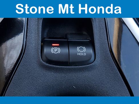 Used 2022 Toyota Corolla LE image 29