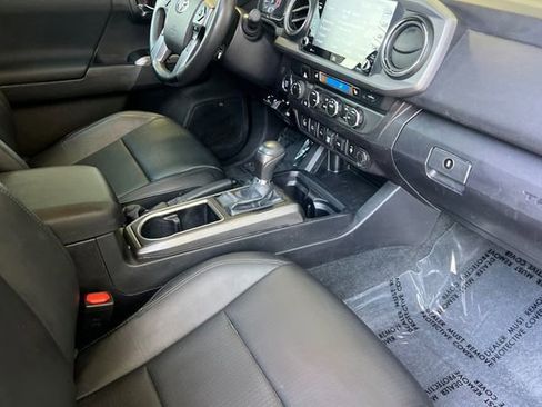 Certified 2023 Toyota Tacoma TRD Off-Road w/ TRD Premium Off Road Package AWD/4WD image 21