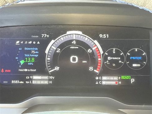 Used 2025 Toyota Sequoia Platinum image 35