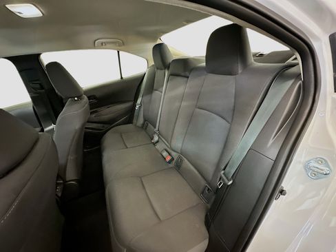 Used 2025 Toyota Corolla LE image 29