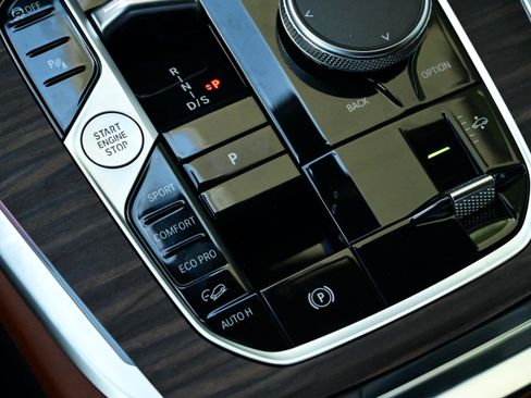 New 2026 BMW X7 xDrive40i w/ M Sport Package image 20