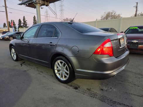 Used 2012 Ford Fusion SEL image 2
