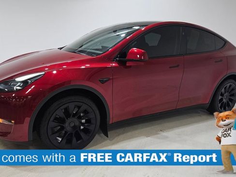 Used 2025 Tesla Model Y Long Range image 2