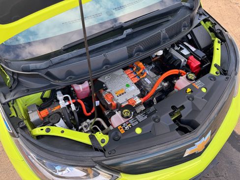 Used 2019 Chevrolet Bolt LT image 25