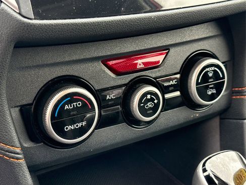 Used 2019 Subaru Crosstrek 2.0i Limited w/ Moonroof Package w/Navigation image 28