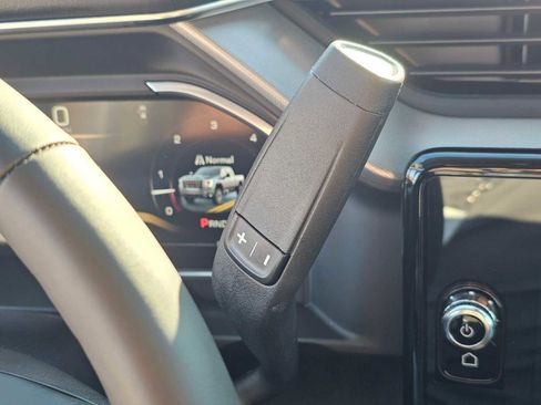 New 2026 GMC Sierra 2500 Denali w/ Denali Reserve Package image 32