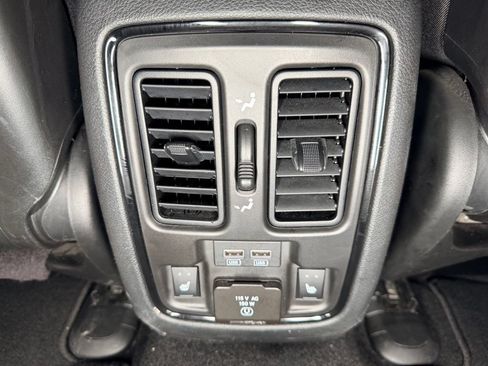 Used 2024 Dodge Durango R/T AWD/4WD image 13