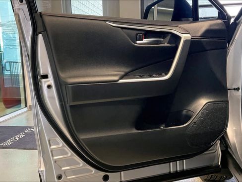 Used 2025 Toyota RAV4 XSE image 21