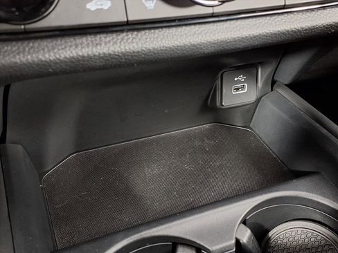 Used 2024 Honda HR-V Sport image 7