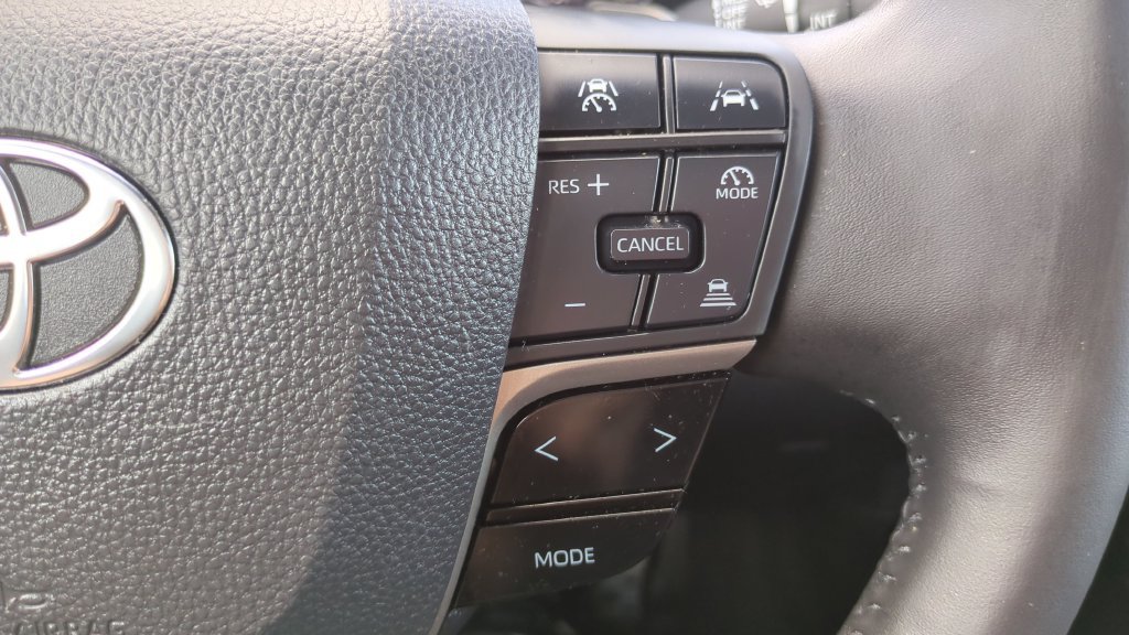 Used 2025 Toyota Camry XSE FWD image 21