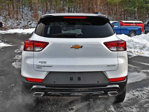 Used 2022 Chevrolet TrailBlazer ACTIV w/ Sun and Liftgate Package image 7