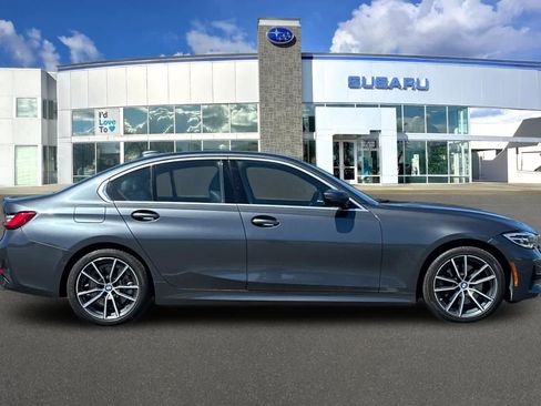 Used 2019 BMW 330i Sedan w/ Convenience Package RWD image 6
