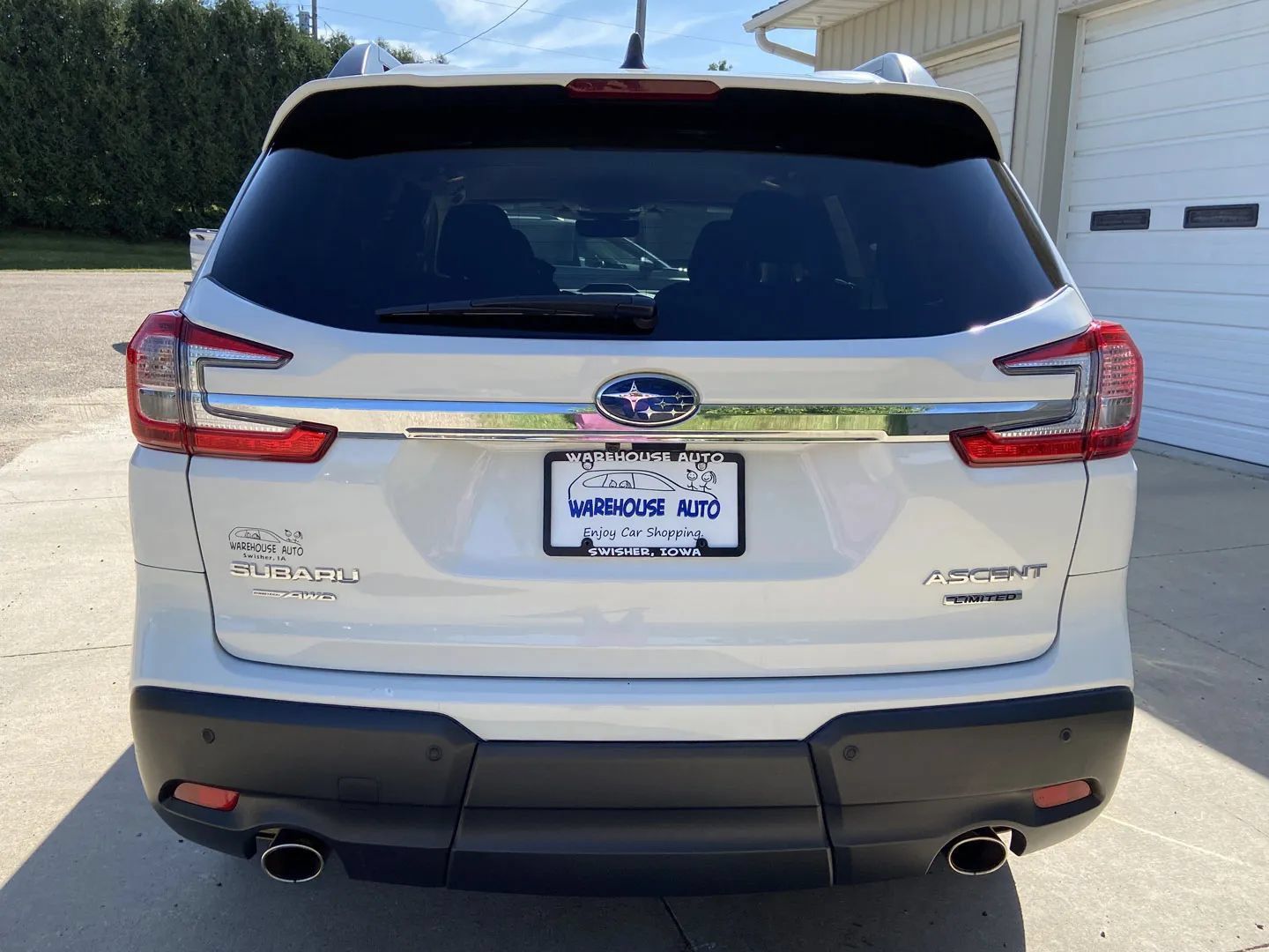 Used 2023 Subaru Ascent Limited AWD/4WD image 6