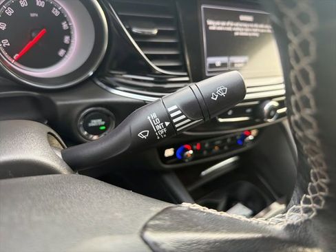 Used 2018 Buick Regal Essence w/ Driver Confidence Package #1 image 39