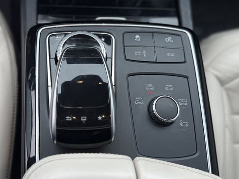 Used 2016 Mercedes-Benz GLE 63 AMG S image 20