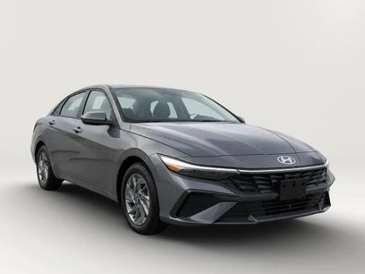 Used 2024 Hyundai Elantra SEL