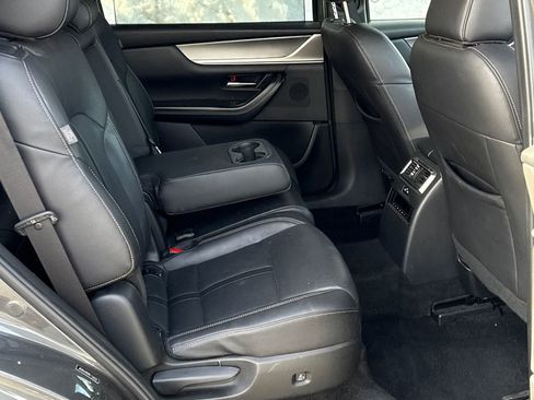 Used 2024 MAZDA CX-90 3.3 Turbo w/ Preferred Plus image 13