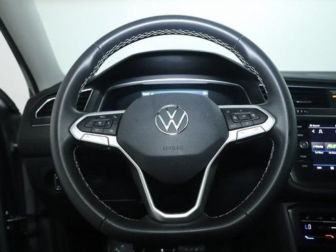 Certified 2022 Volkswagen Tiguan SE AWD/4WD image 23