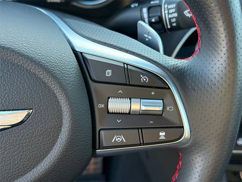 Used 2023 Genesis G70 3.3T w/ Sport Prestige Package image 26