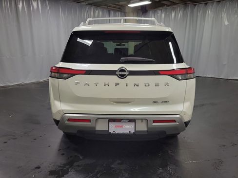 Used 2024 Nissan Pathfinder SL w/ Cargo Package AWD/4WD image 7