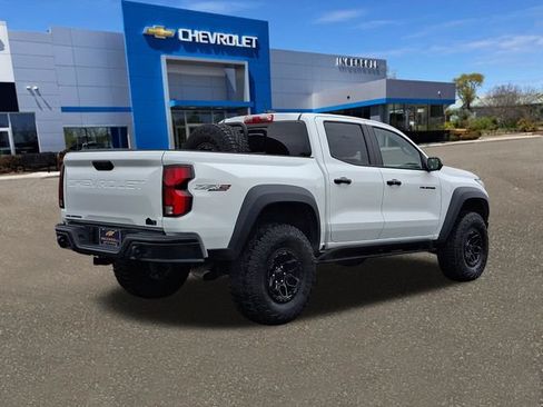 Used 2025 Chevrolet Colorado ZR2 w/ ZR2 Bison Edition AWD/4WD image 24