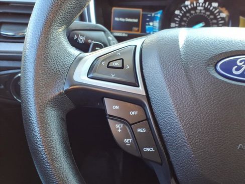 Certified 2019 Ford Fusion SE image 16