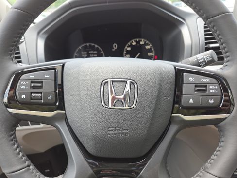 New 2026 Honda Odyssey Touring image 32