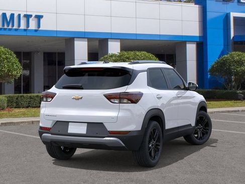 New 2026 Chevrolet TrailBlazer LT w/ Convenience Package FWD image 4