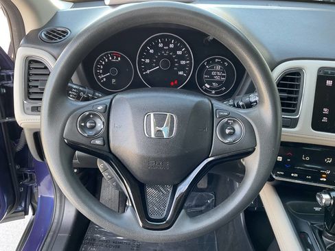 Used 2016 Honda HR-V EX image 17
