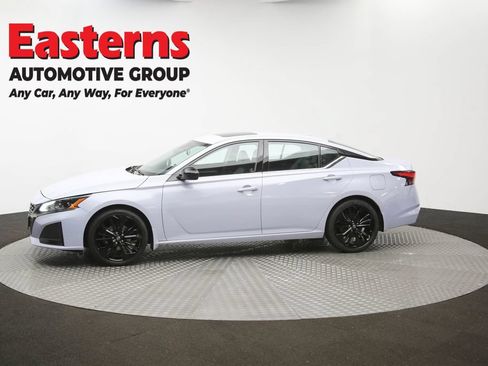 Used 2023 Nissan Altima 2.5 SR w/ SR Premium Package FWD image 60