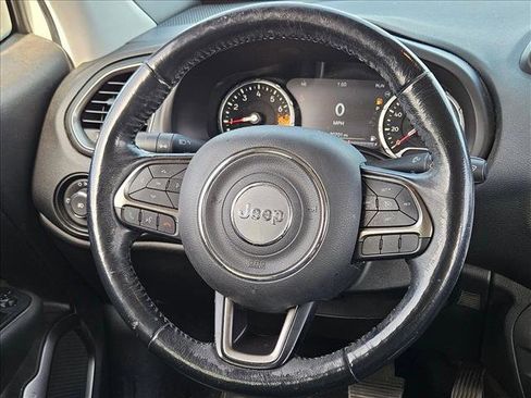 Used 2018 Jeep Renegade Limited w/ UConnect 8.4 Nav Group image 9