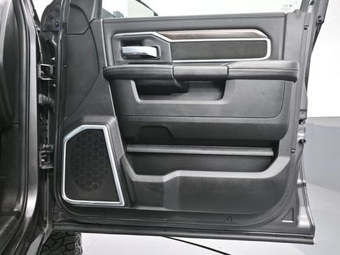 Used 2022 RAM 3500 Laramie AWD/4WD image 34