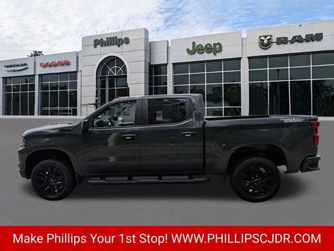 Used 2026 Chevrolet Silverado 1500 Custom Trail Boss w/ Turbomax Blackout Package AWD/4WD image 6
