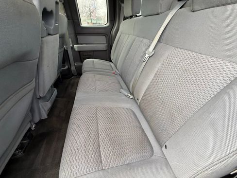 Used 2012 Ford F150 XLT w/ XLT Chrome Pkg image 8