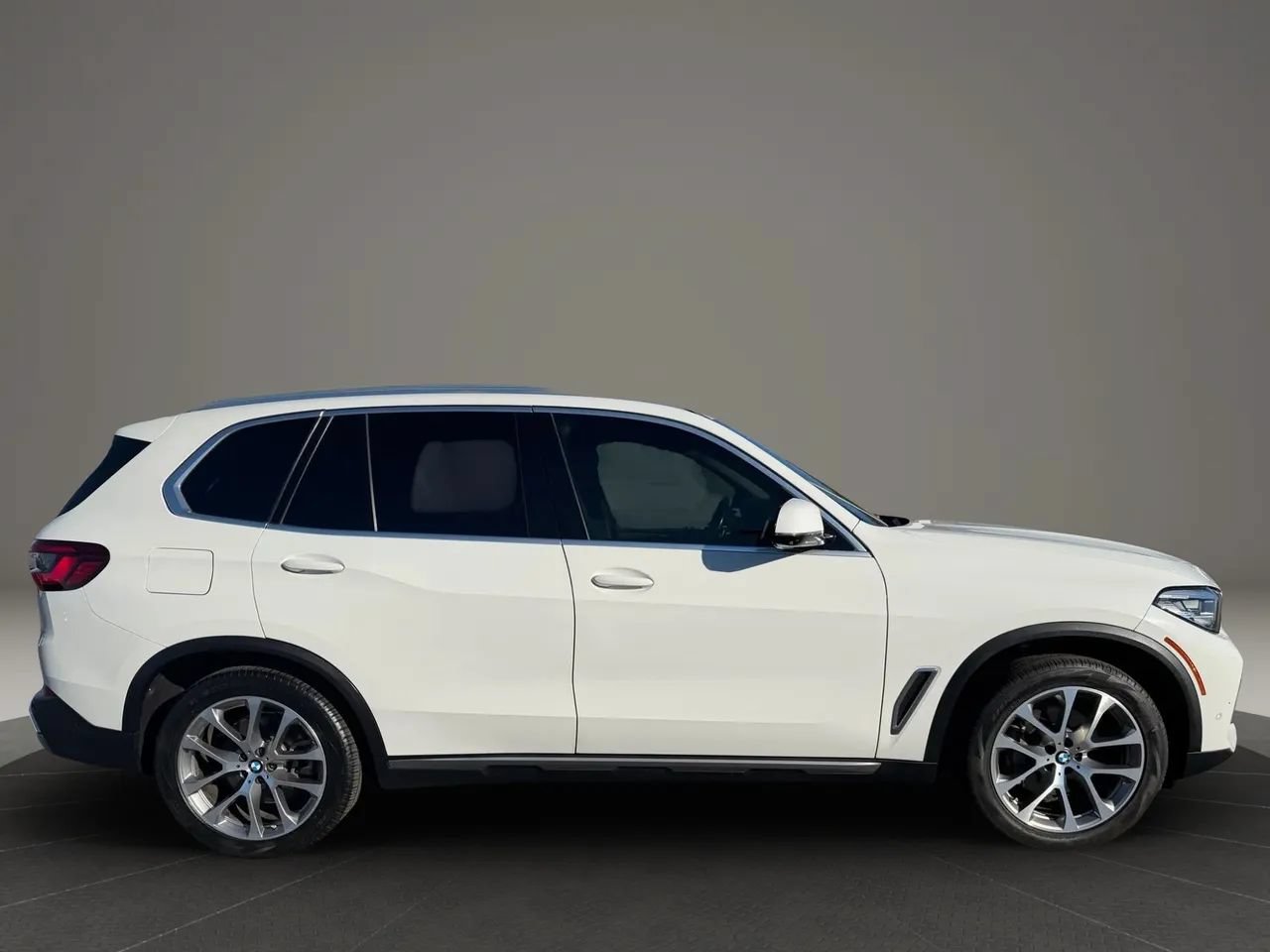 Used 2020 BMW X5 sDrive40i w/ Convenience Package RWD image 7