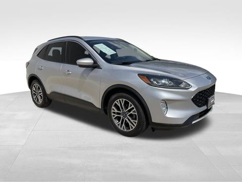 Used 2020 Ford Escape SEL FWD image 3