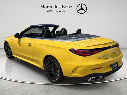 Certified 2026 Mercedes-Benz CLE 300 4MATIC Cabriolet image 3