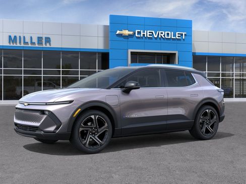 New 2026 Chevrolet Equinox EV LT w/ Convenience Package II AWD/4WD image 38
