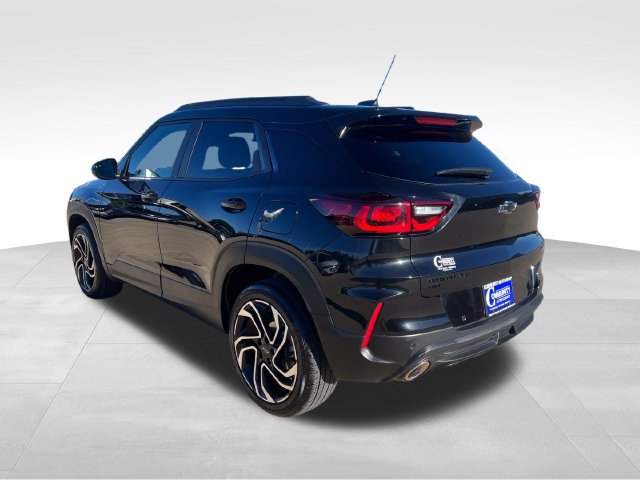 Used 2025 Chevrolet TrailBlazer RS w/ Convenience Package AWD/4WD image 4