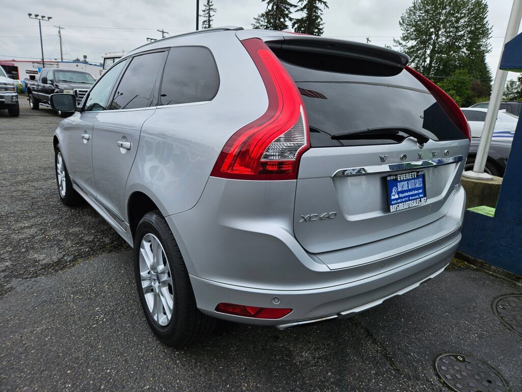 Used 2015 Volvo XC60 T5 AWD/4WD image 3