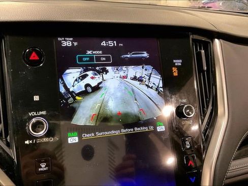 Used 2021 Subaru Outback Limited image 21